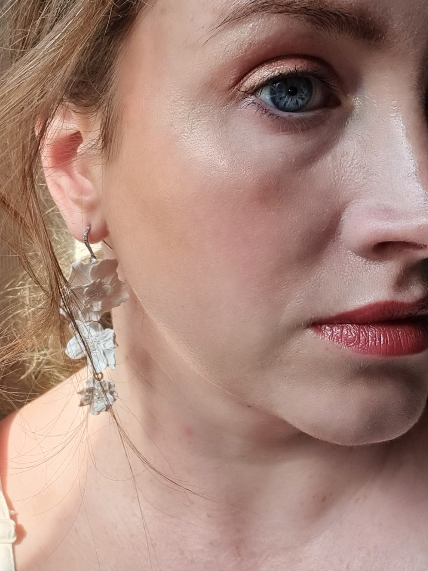 White Floral Bridal earrings
