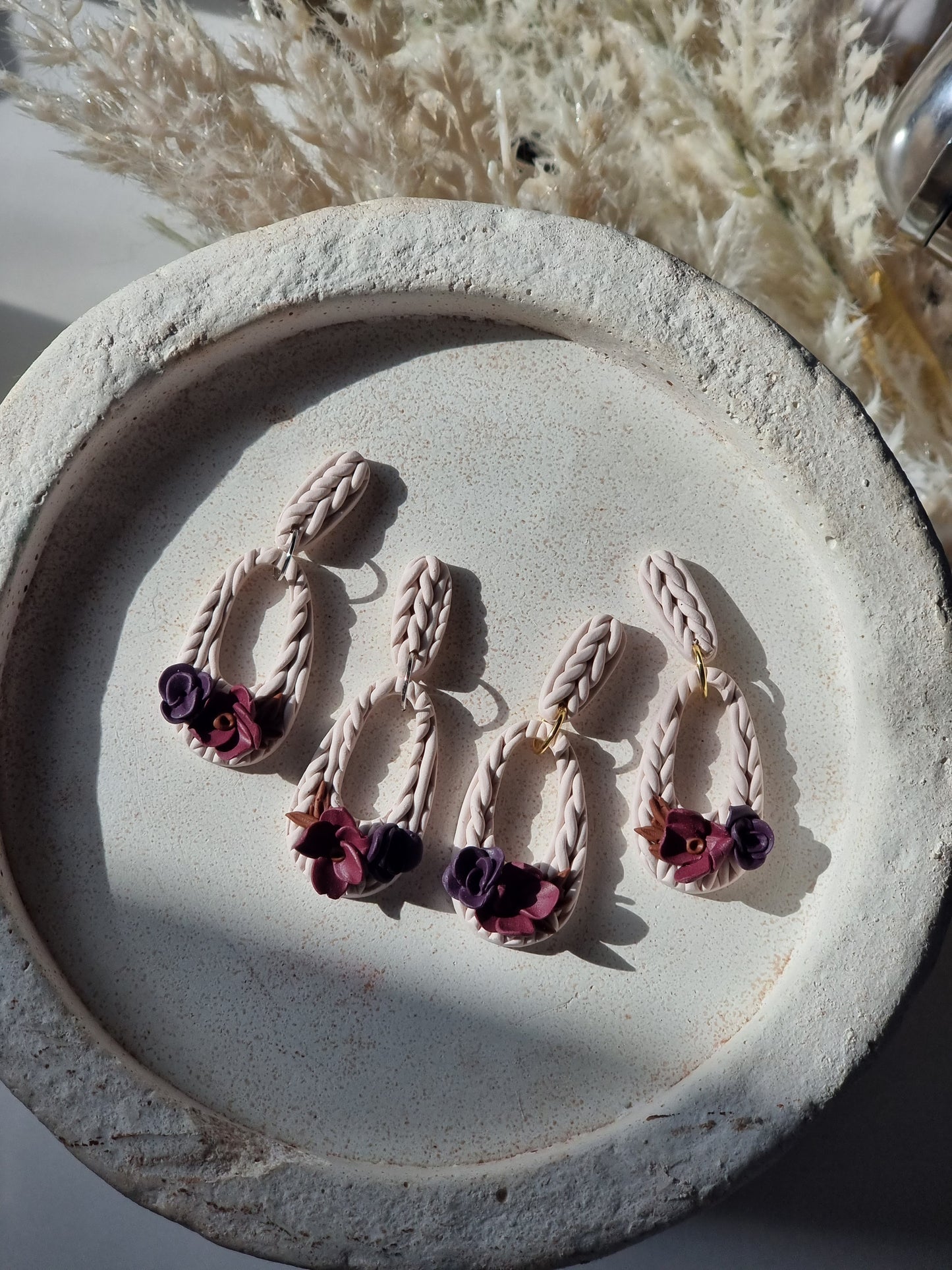 Floral knitted dangles