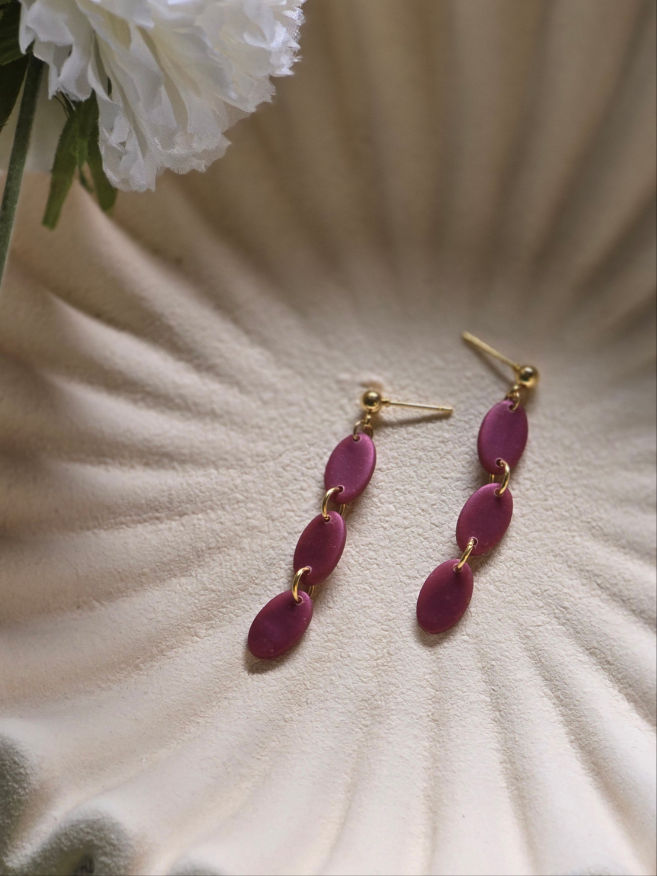 Sophie| deep purple| can be swiched for silver/fish hook