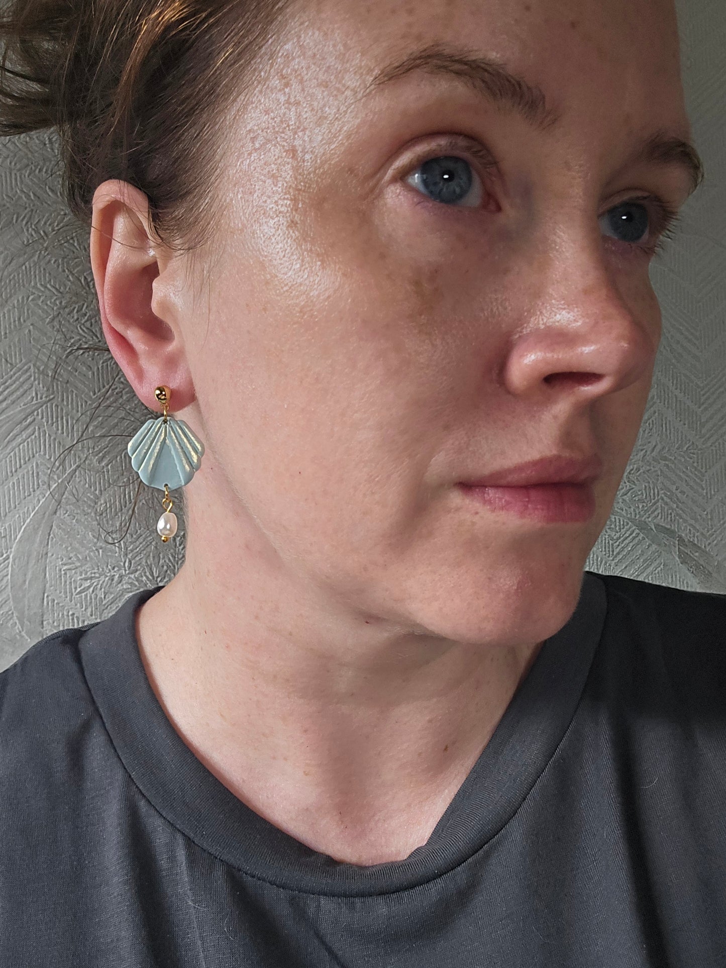 Pearl drop earrings| can be switched for silver and/or fish hook