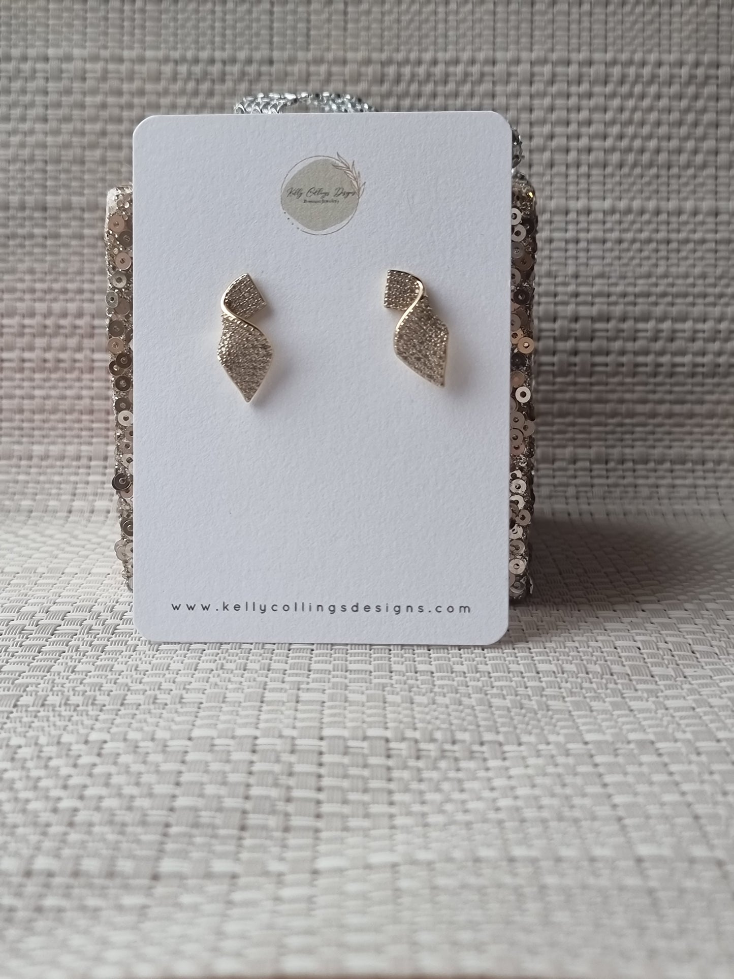 CZ ribbon studs| Gold jewellery