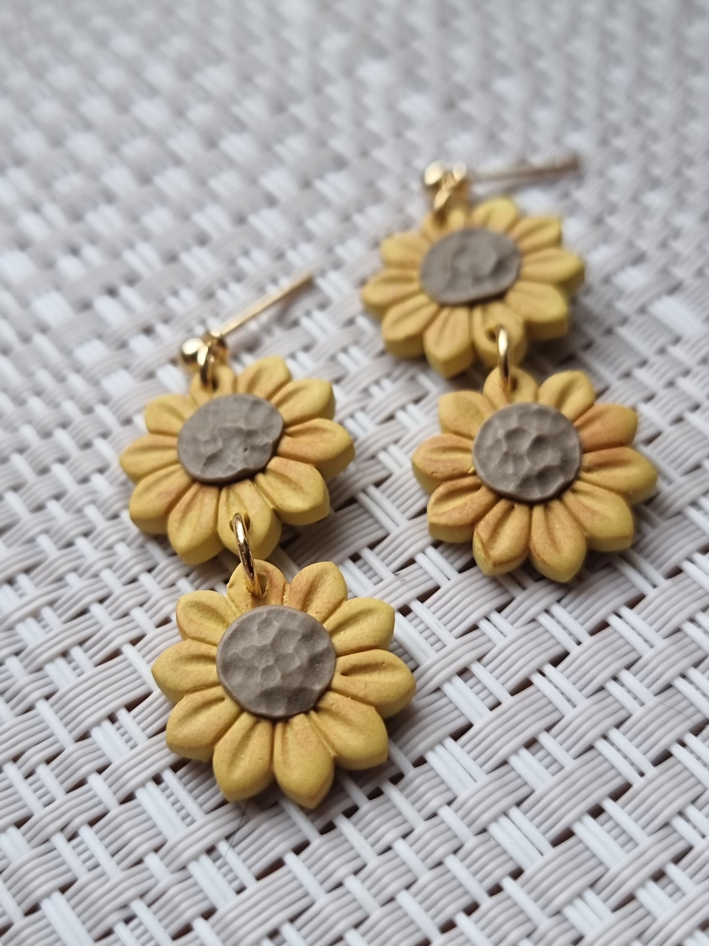 Sunflower dangles| Can be switched for silver and fish hooks