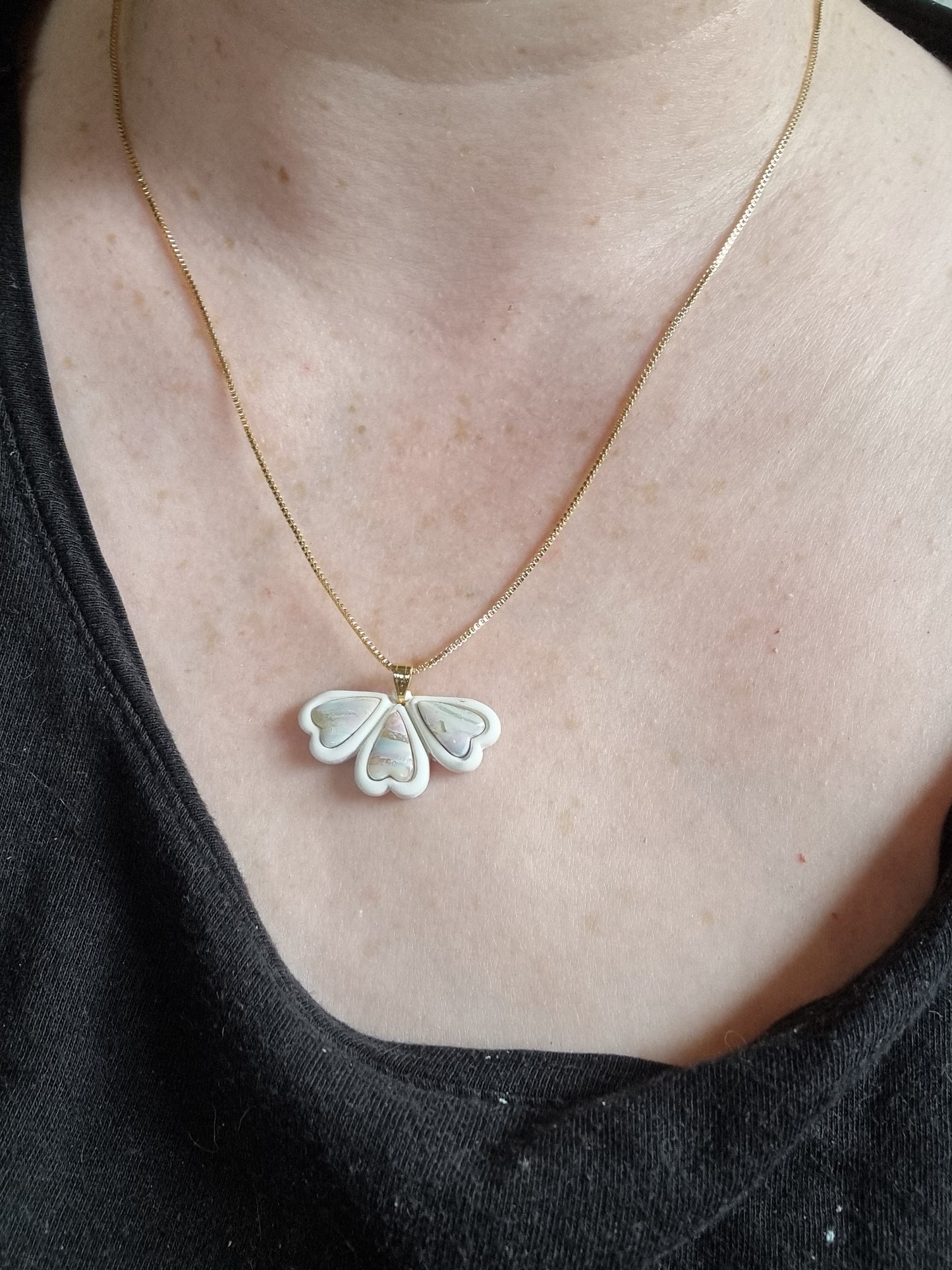 Flower marble necklace