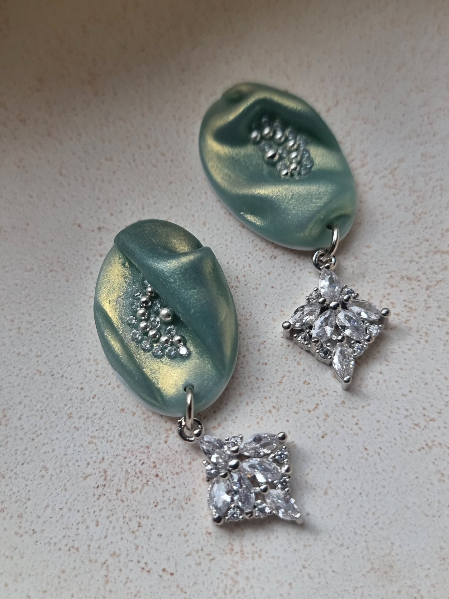 Eloise| Bridgerton inspired dangles