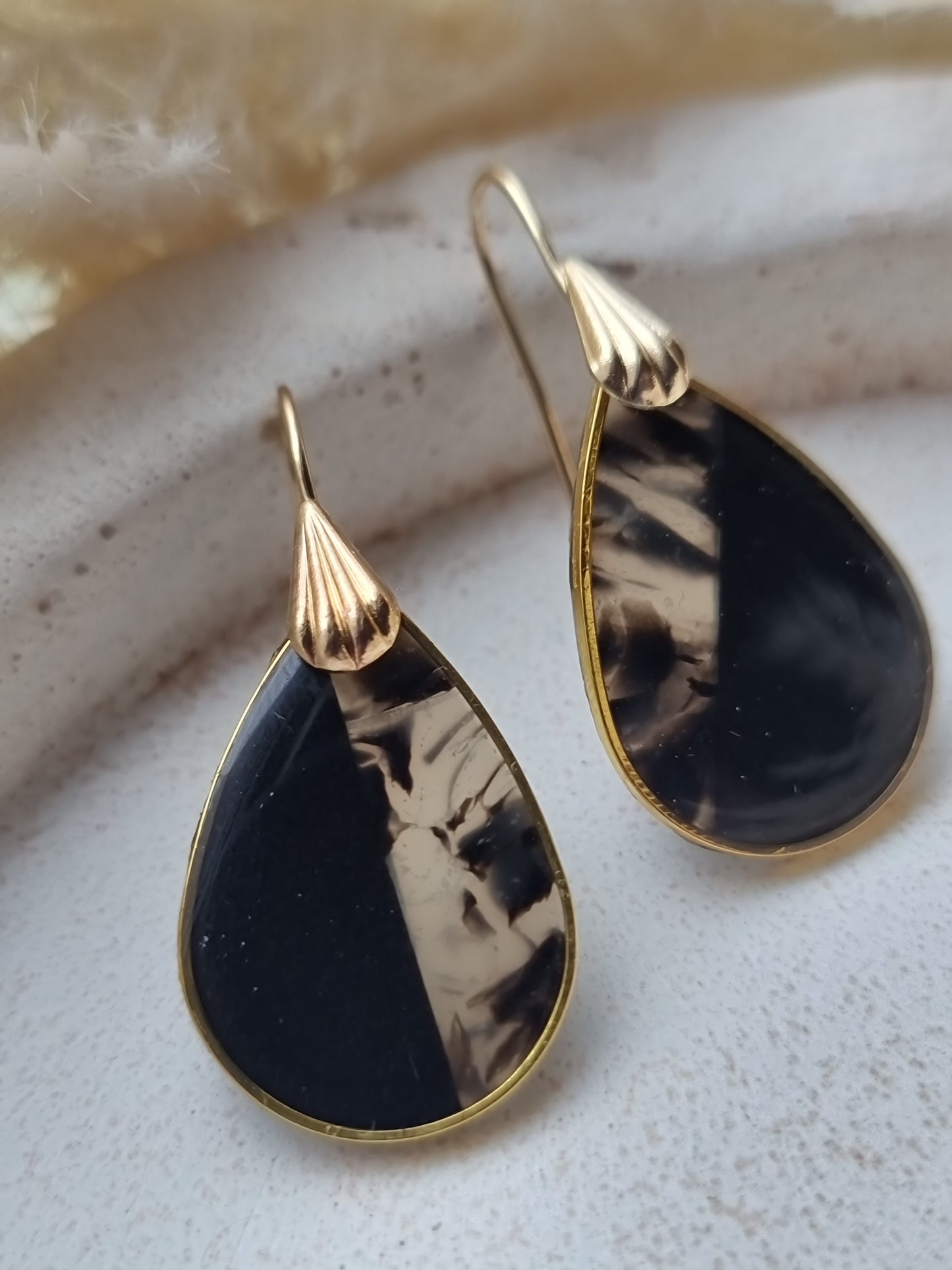 Tortoise shell dangles