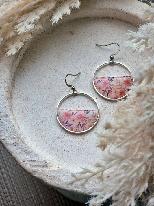 Half circle dangles