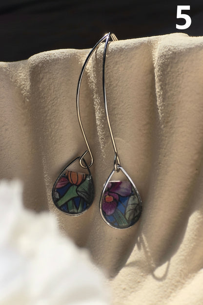 Floral drop earrings in silver