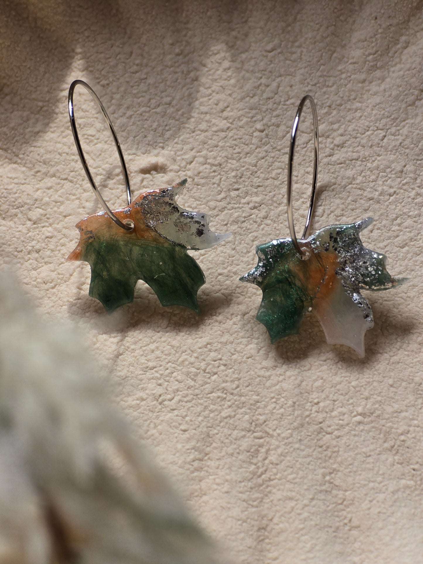 Leaf marble hoops