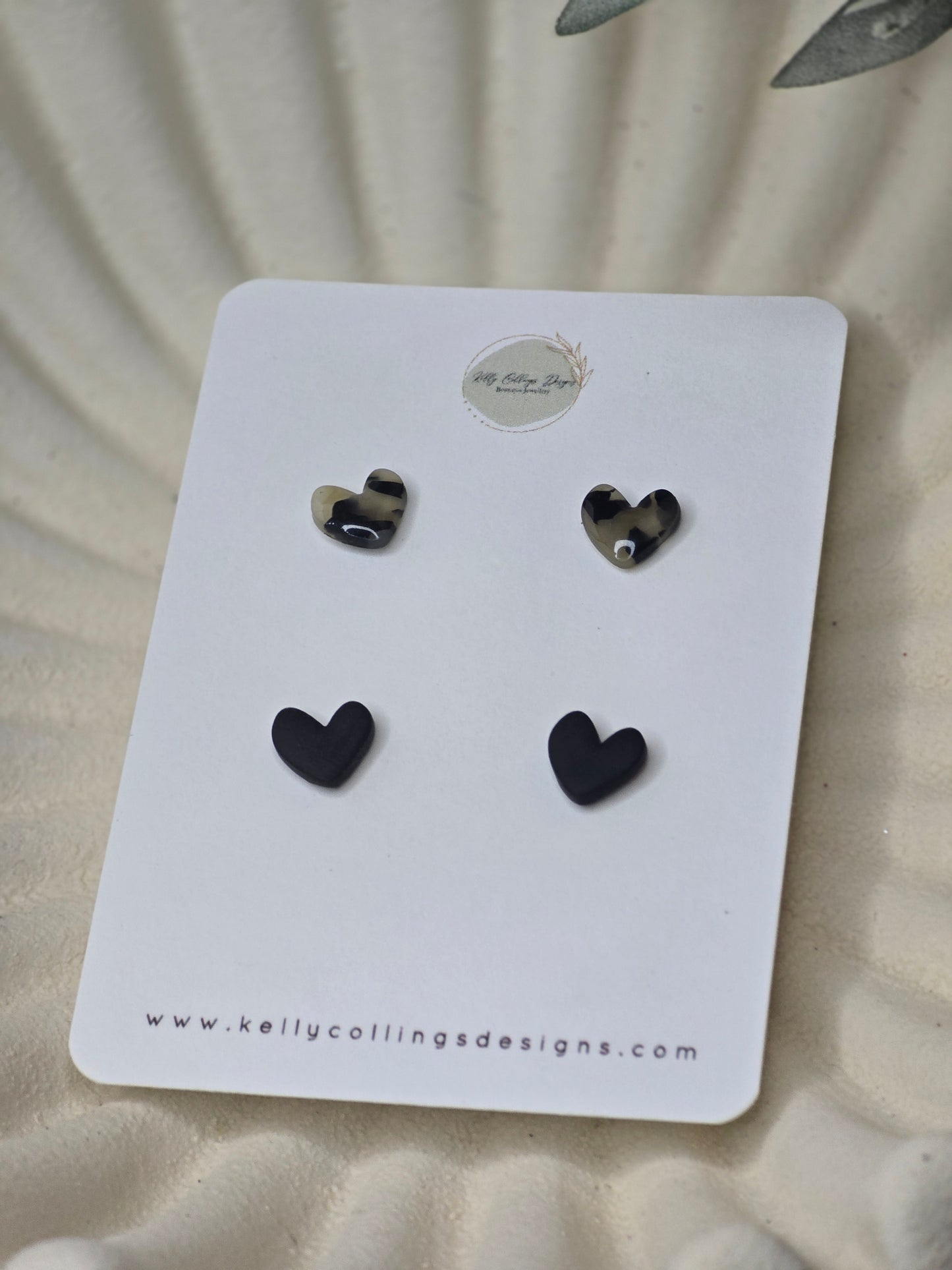 Duo heart studs