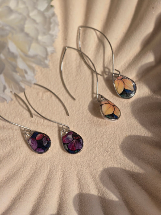 Floral drop earrings in silver