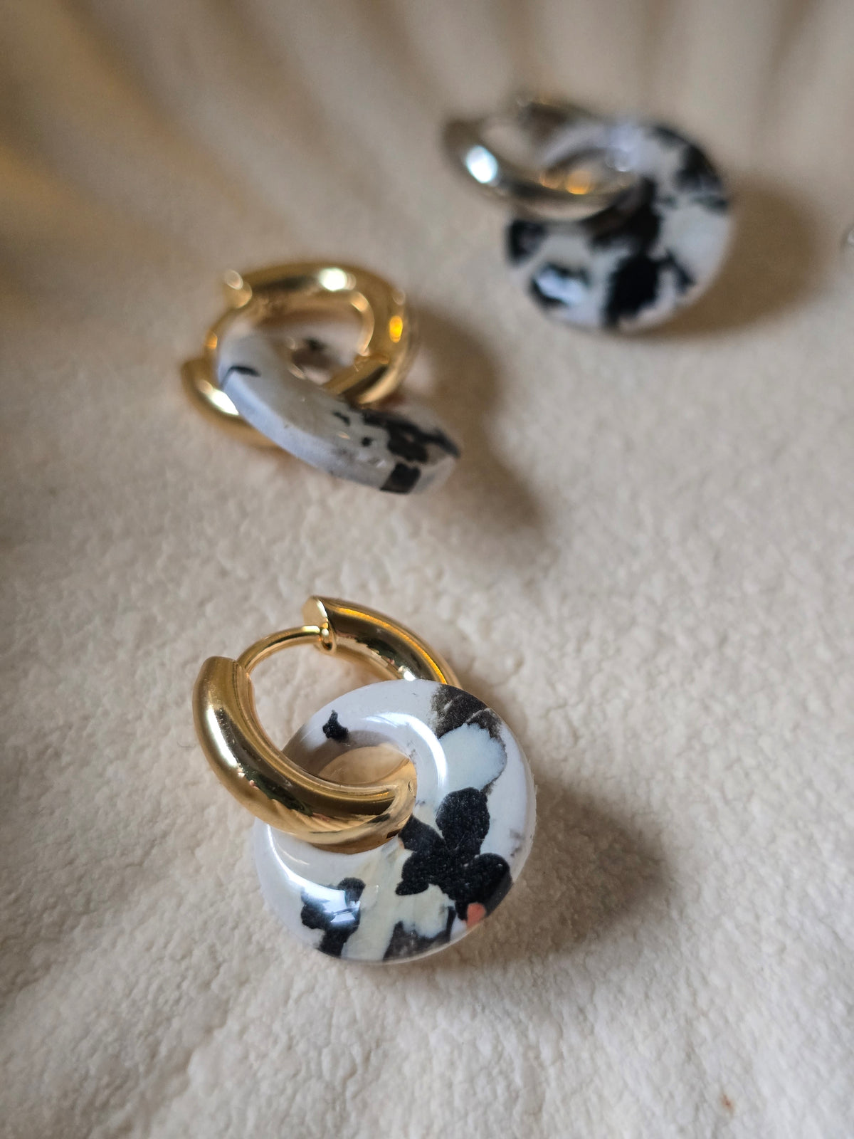 2 in 1 hoops - Dalmatian jasper