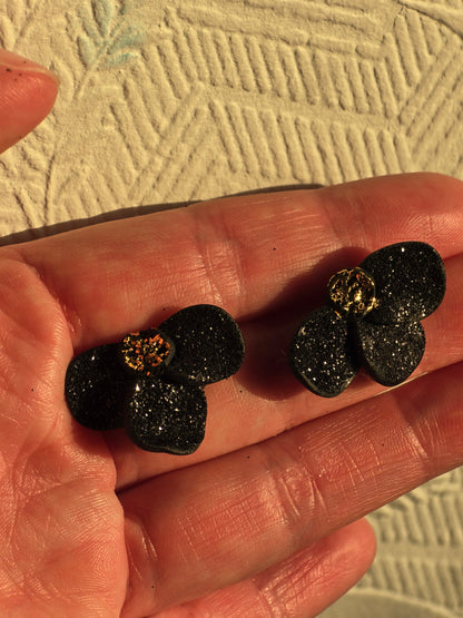 Glitter flower studs