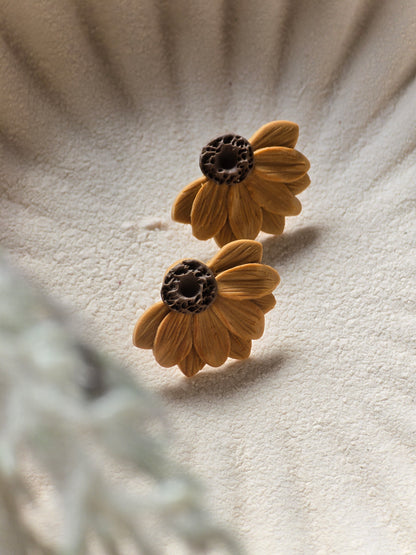 Sunflower studs