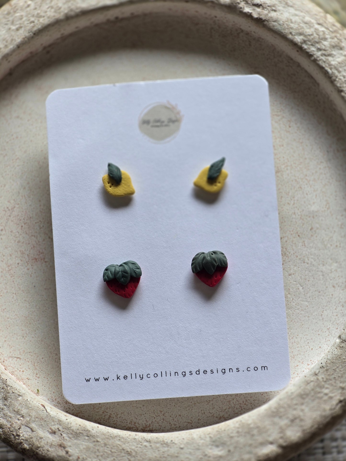 Strawberry and lemon stud pack
