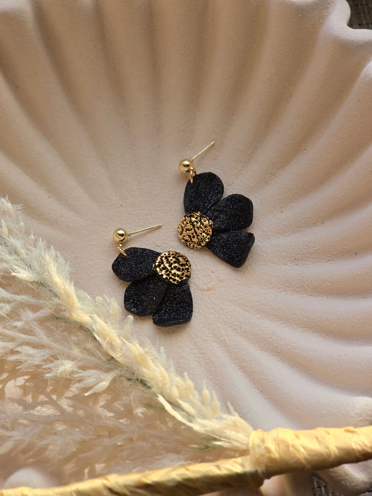 Glitter flower dangles| can be switched for fish hook
