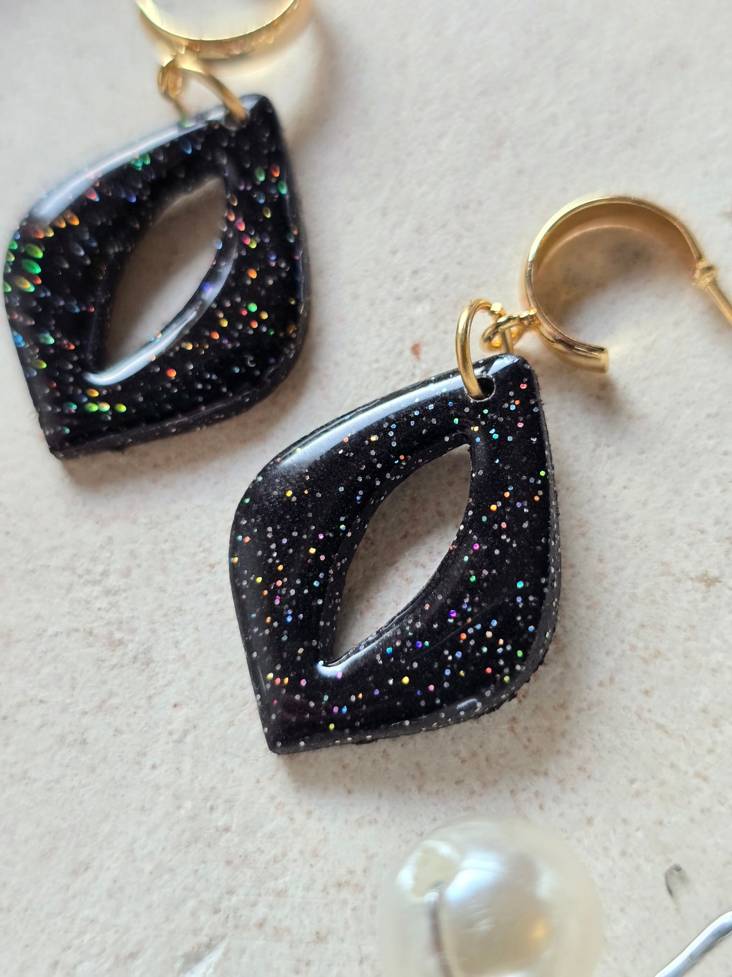 Black glitter huggies|can be switched for silver