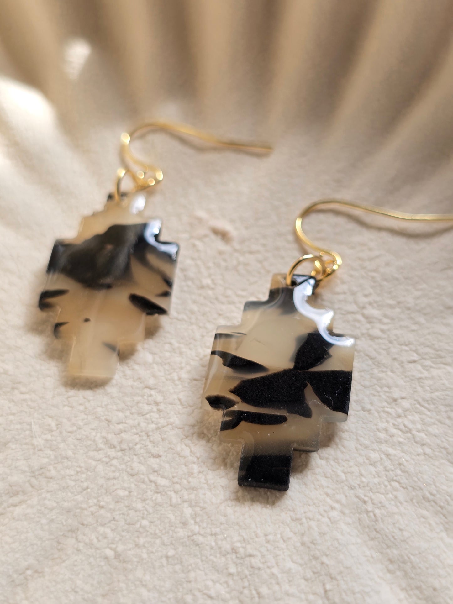 Faux tortoise shell dangles| can be switched for silver