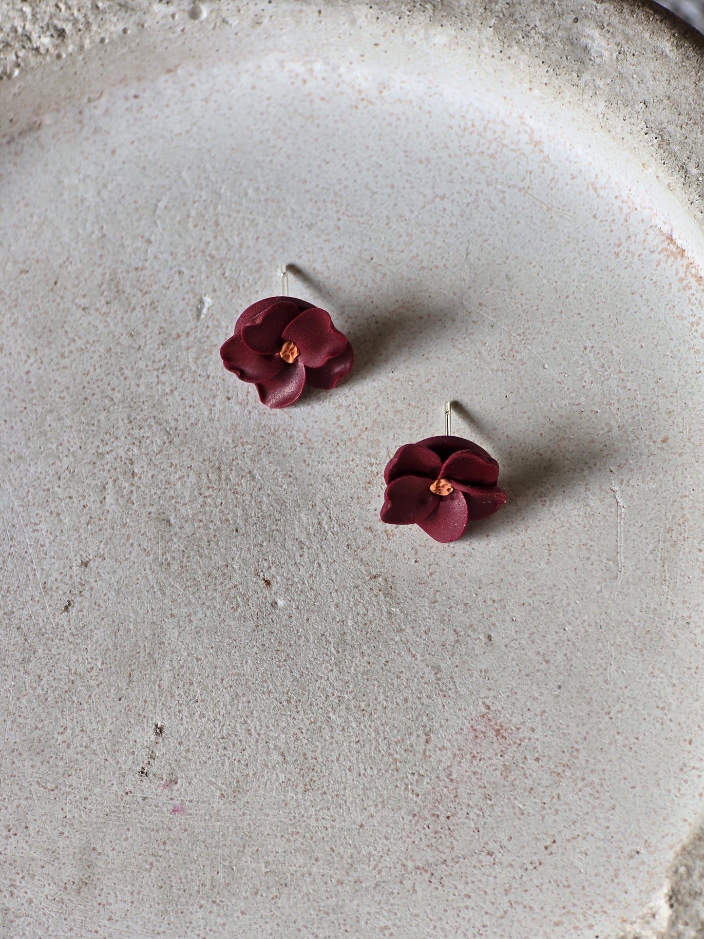 Red flower studs