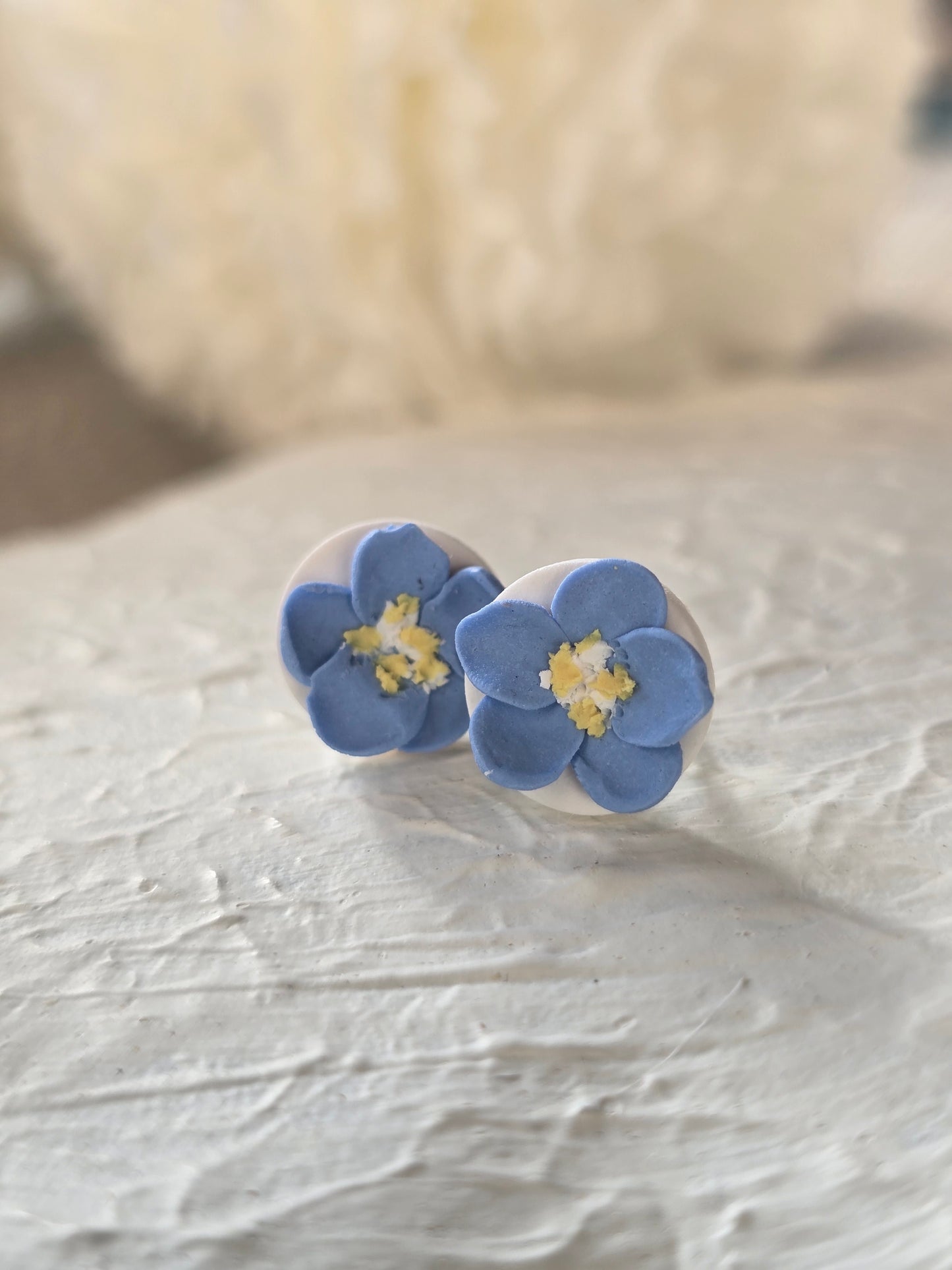 Forget-me-not studs