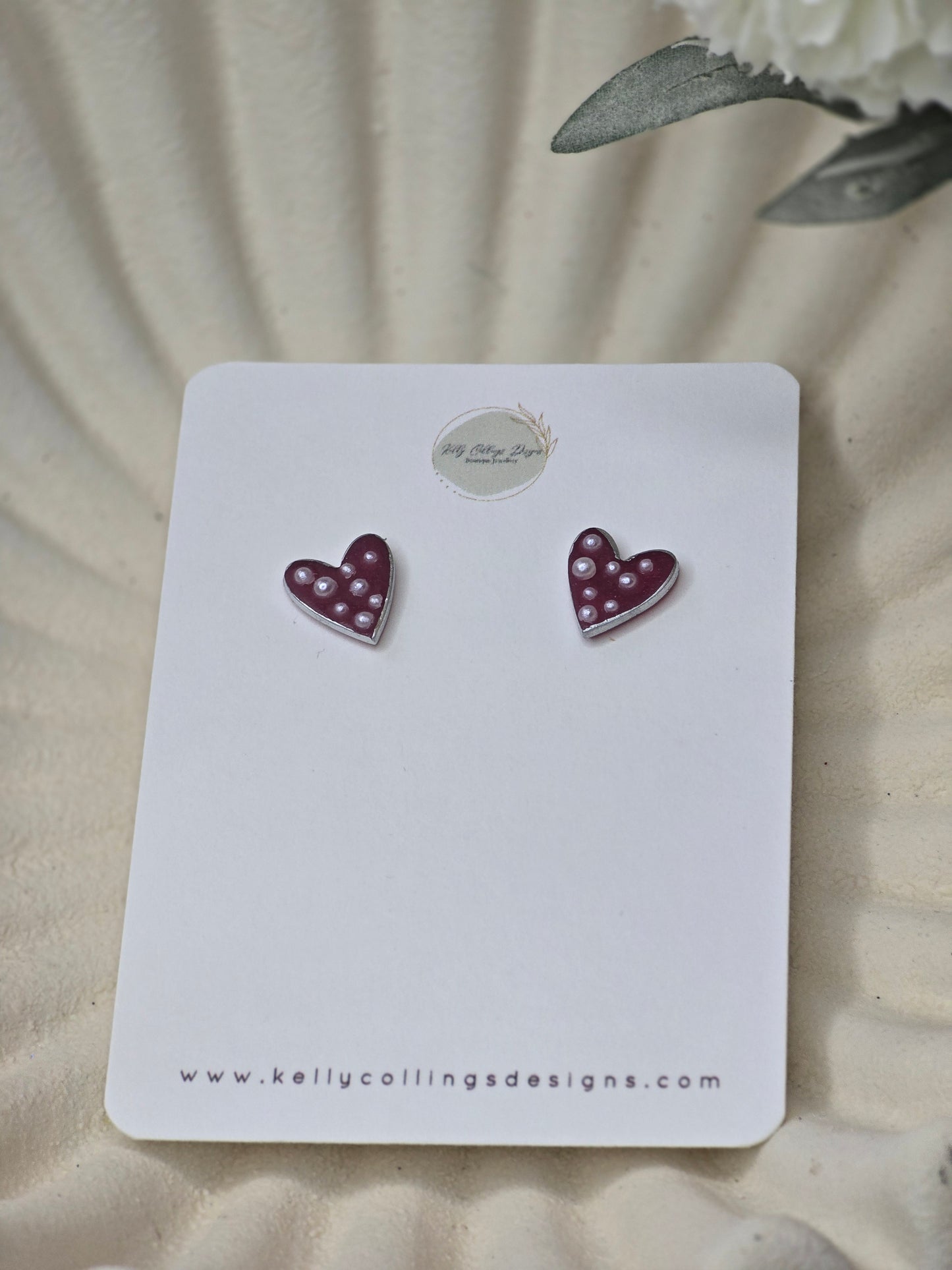 Pearl heart studs