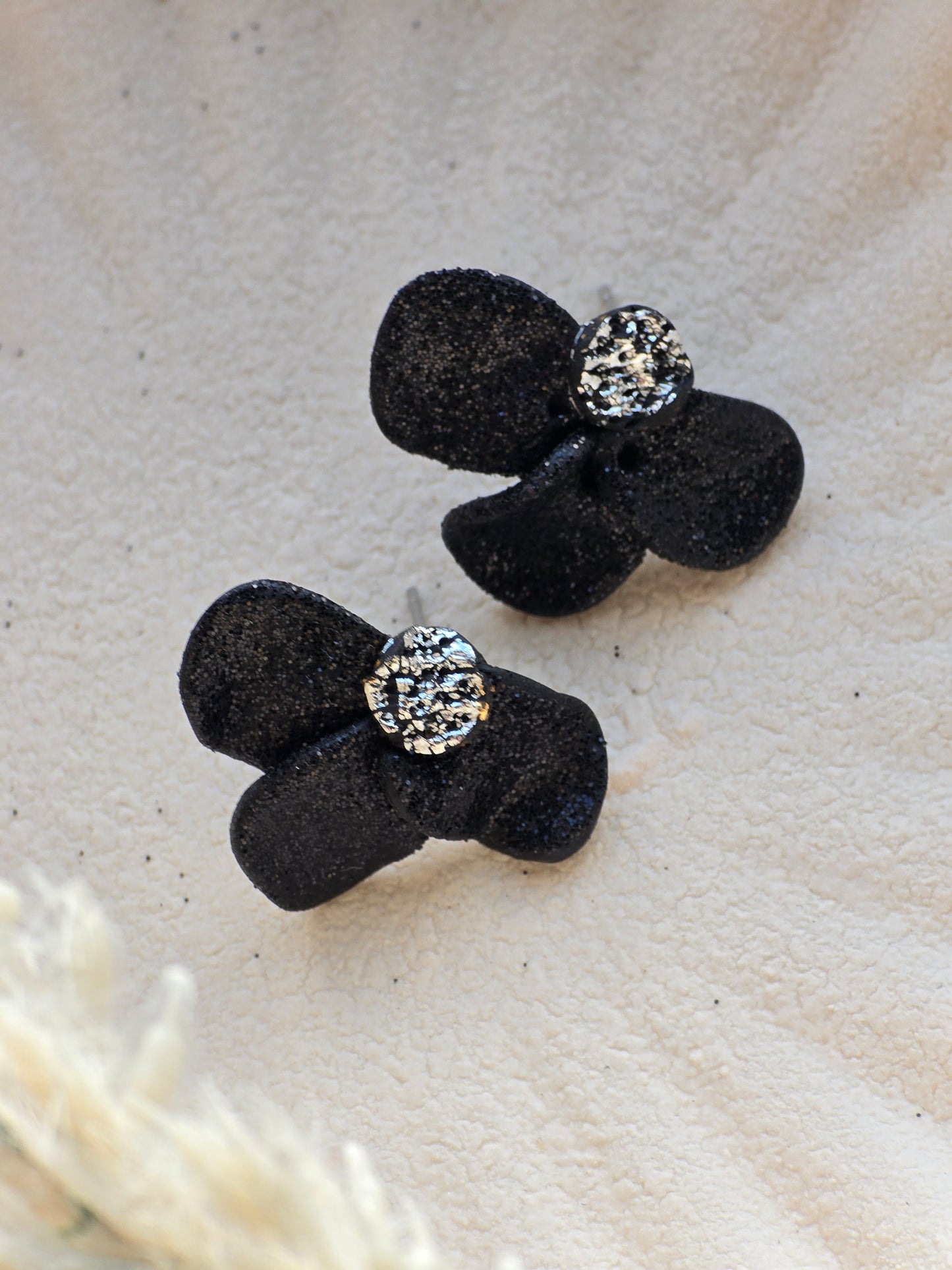 Glitter flower studs